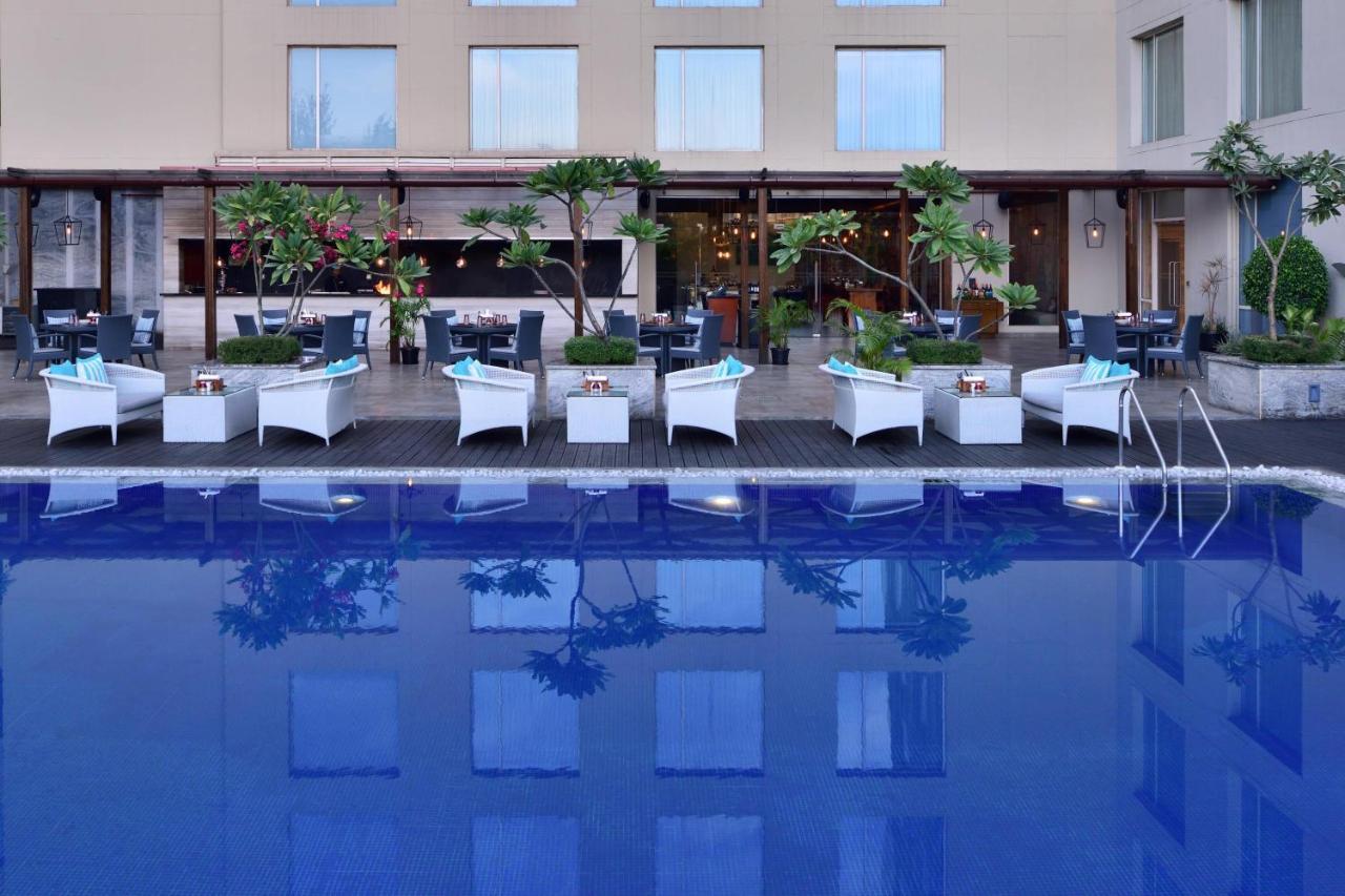 מלון Courtyard By Marriott Bengaluru Outer Ring Road מראה חיצוני תמונה