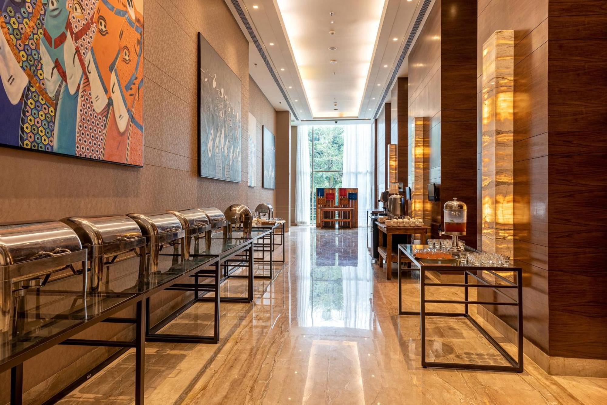 מלון Courtyard By Marriott Bengaluru Outer Ring Road מראה חיצוני תמונה