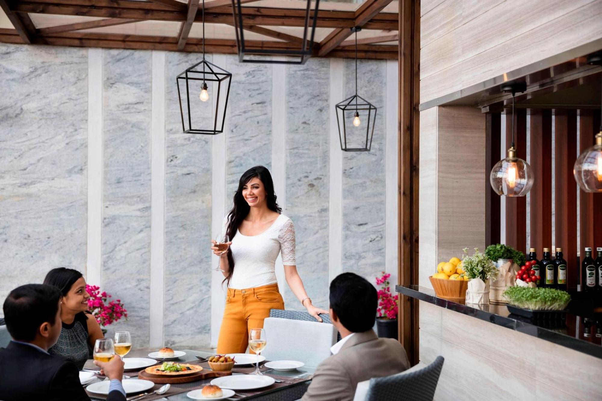 מלון Courtyard By Marriott Bengaluru Outer Ring Road מראה חיצוני תמונה
