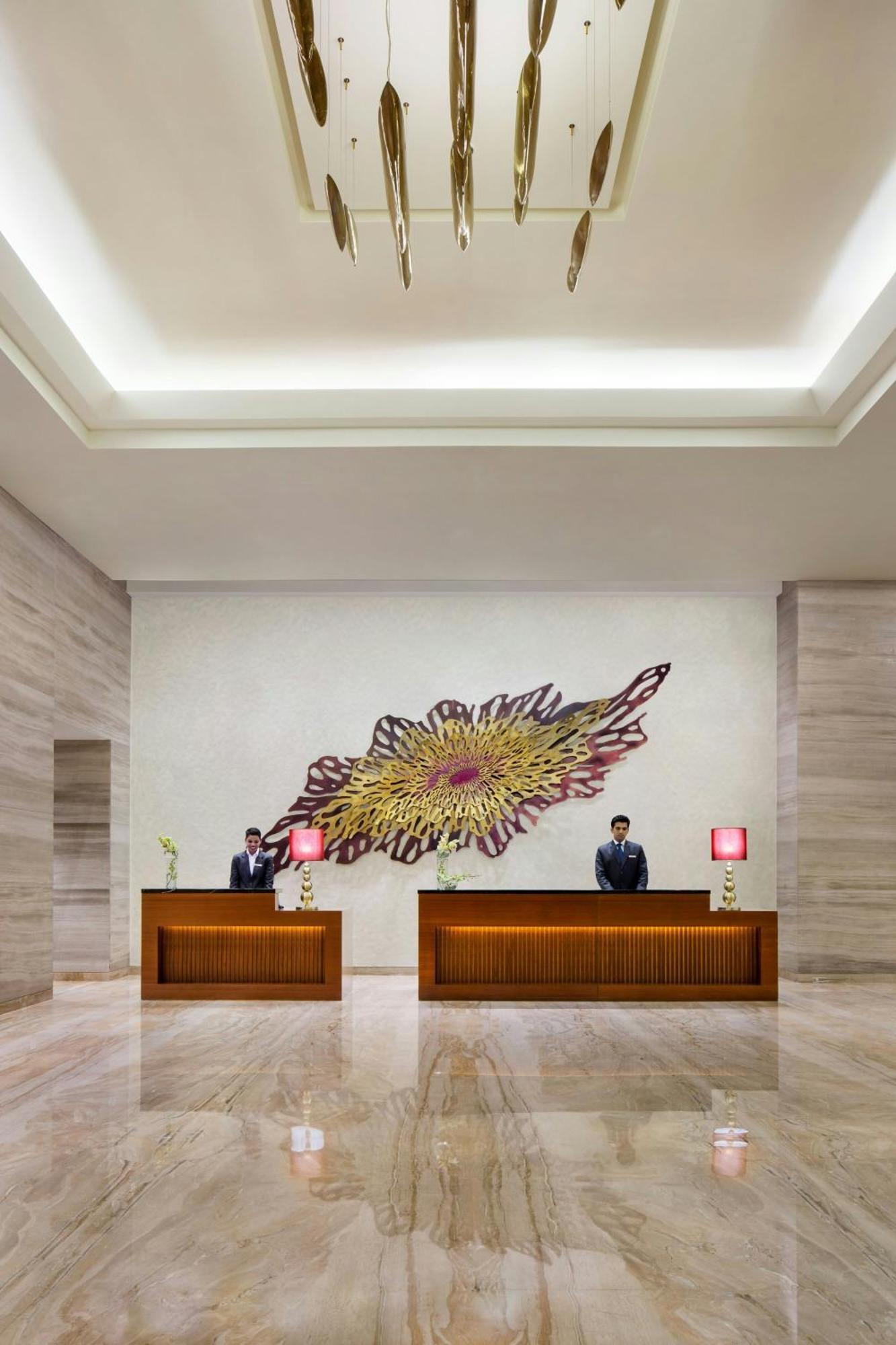 מלון Courtyard By Marriott Bengaluru Outer Ring Road מראה חיצוני תמונה