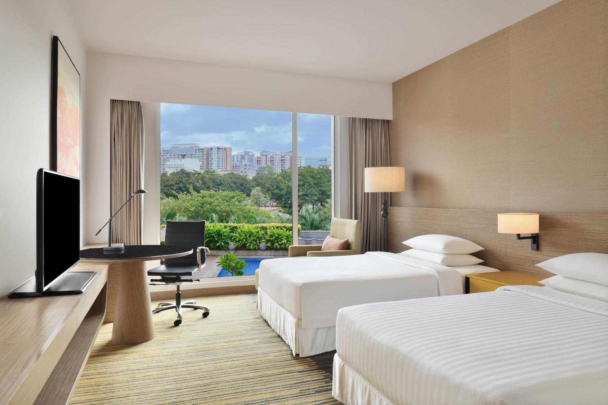 מלון Courtyard By Marriott Bengaluru Outer Ring Road מראה חיצוני תמונה